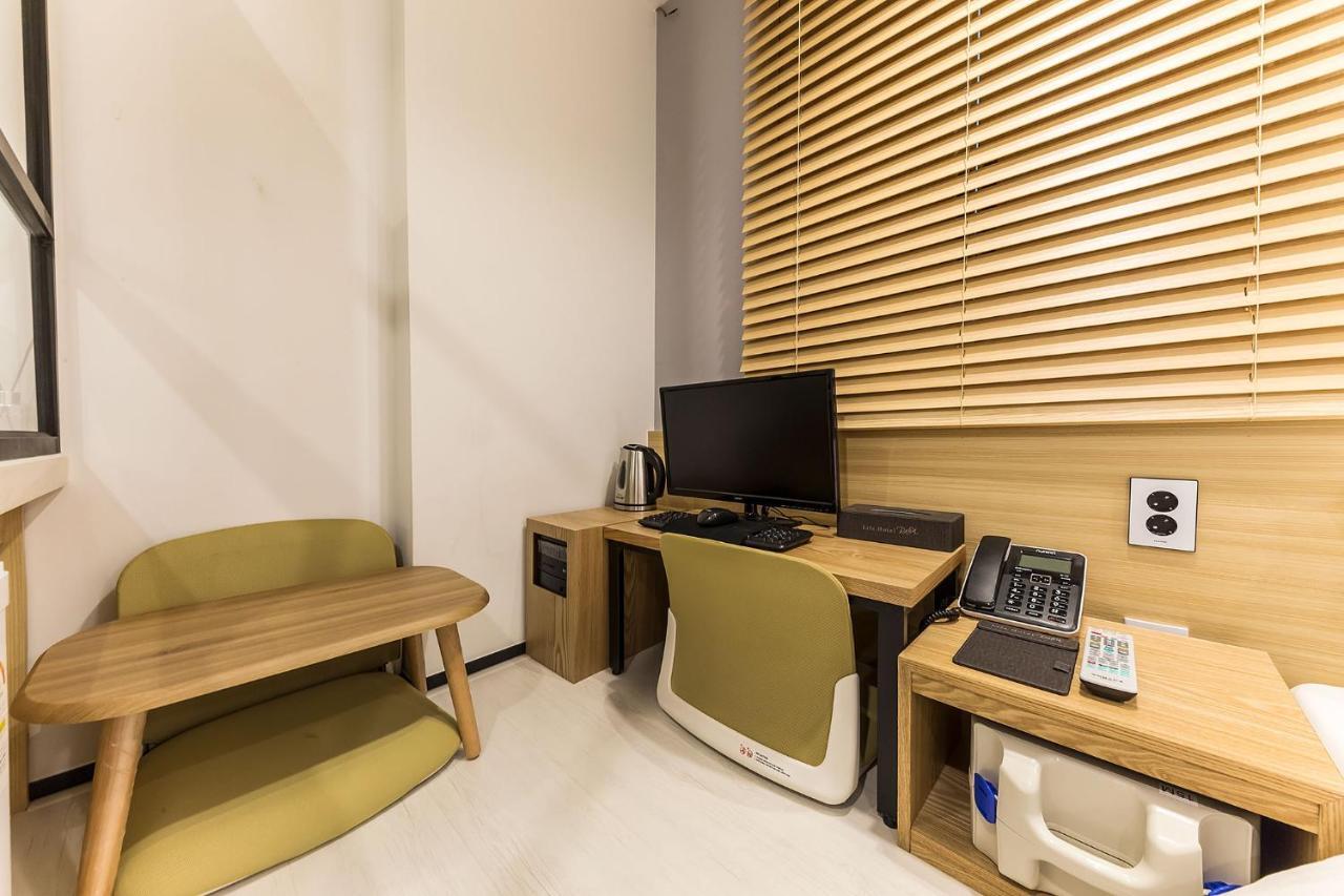 Raha Hotel Seoul Bagian luar foto